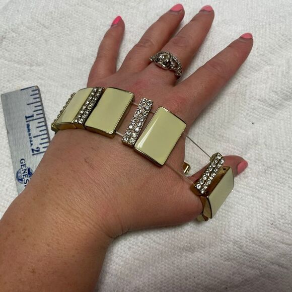 Gold sparkly rhinestone cuff stretchy​ - Picture 8 of 11